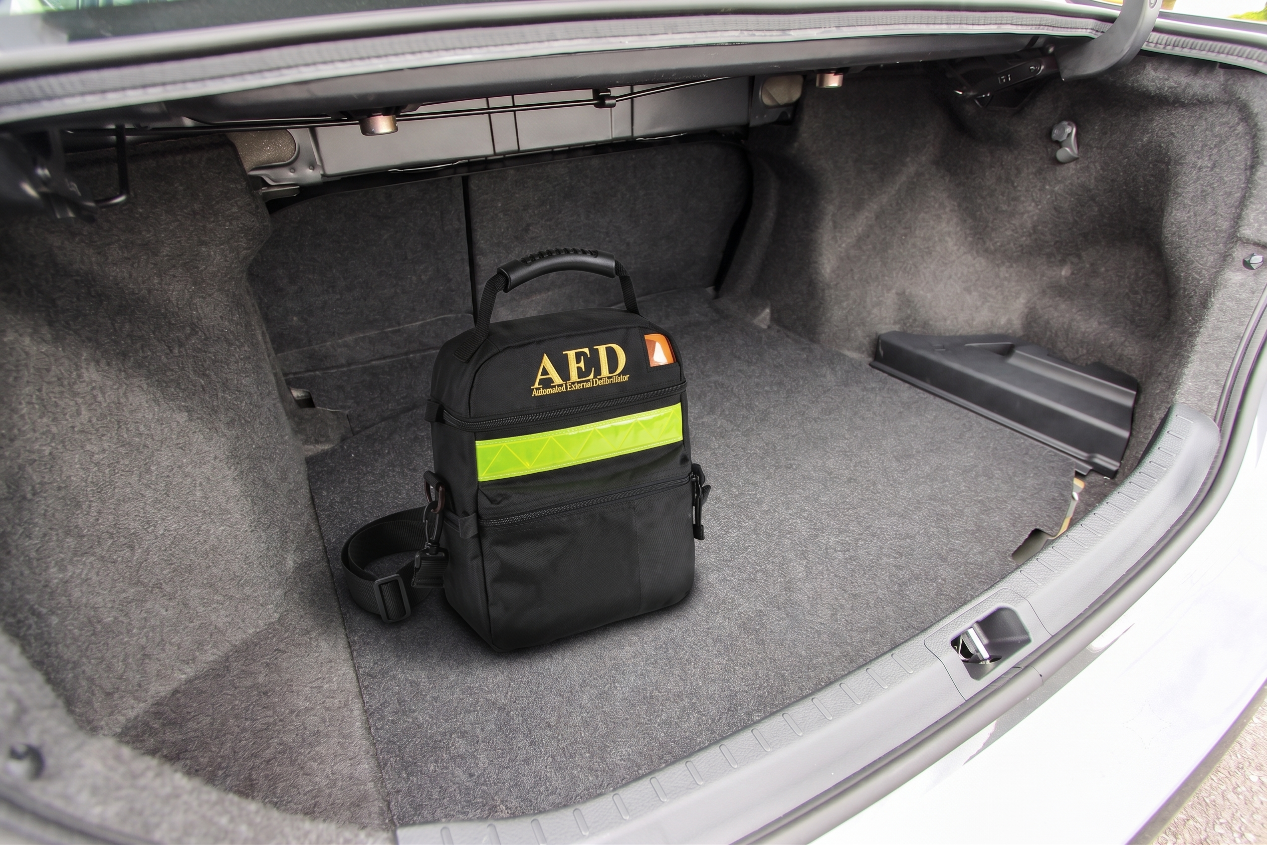Featured image for “Best Portable AEDs for Vehicles, Travel, Sports Teams and Remote Worksites ”